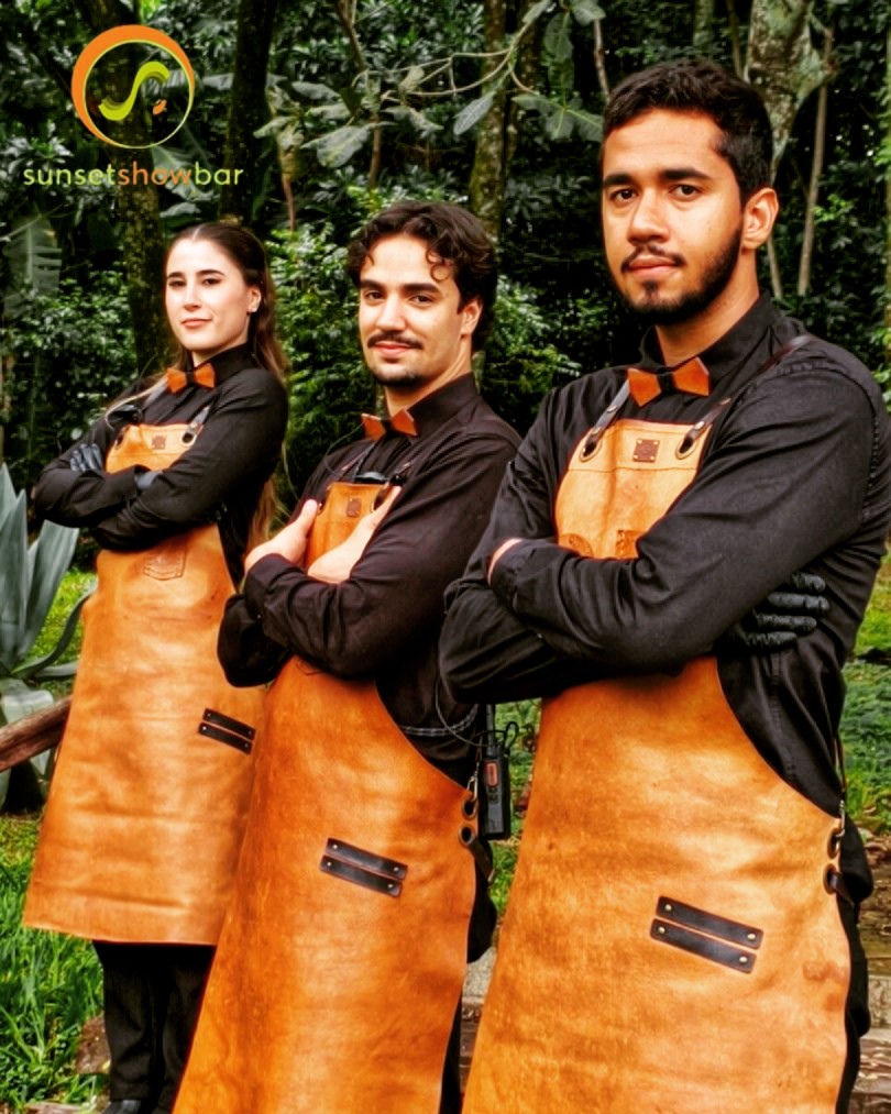 ✨🍸 Aquela equipe presença que faz a mágica acontecer pelos eventos que passam. 🥂🎉🔥Aniversário de 30 anos do nosso querid